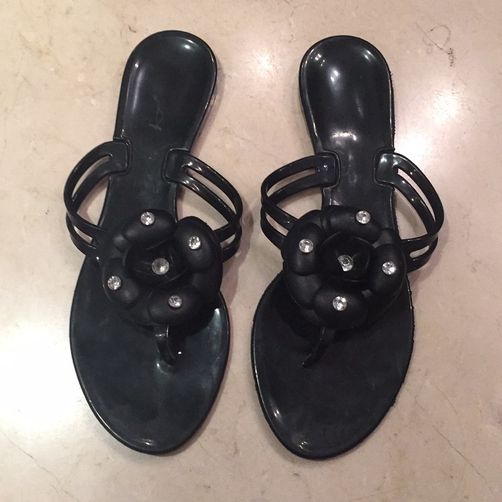 Beach sandals